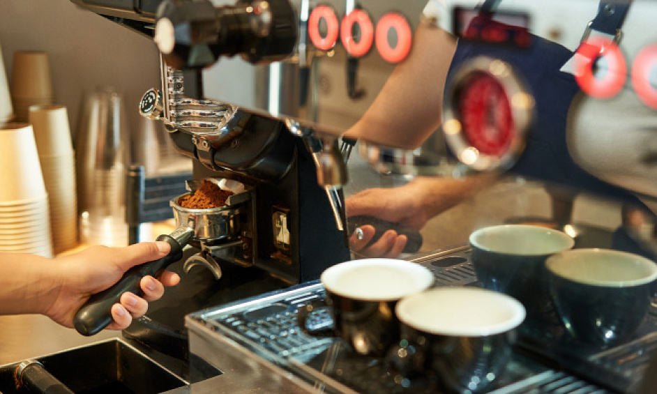 Coffee shop lease for sale in Hackney London with fixtures included and three years remaining 1