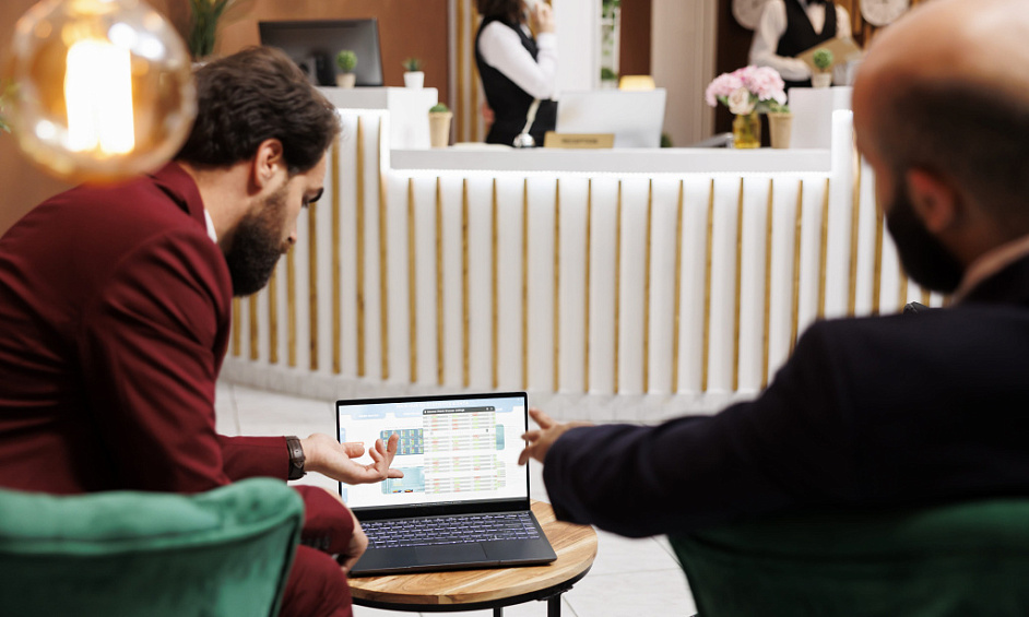 Profitable Hospitality Businesses for Sale in Coatbridge, High Turnover, Prime Location 1 Profitable Hospitality Businesses for Sale in Coatbridge, High Turnover, Prime Location 1