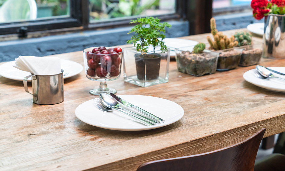 Exclusive restaurant for sale in Brick Lane London with 95-seat capacity and late-night license 1