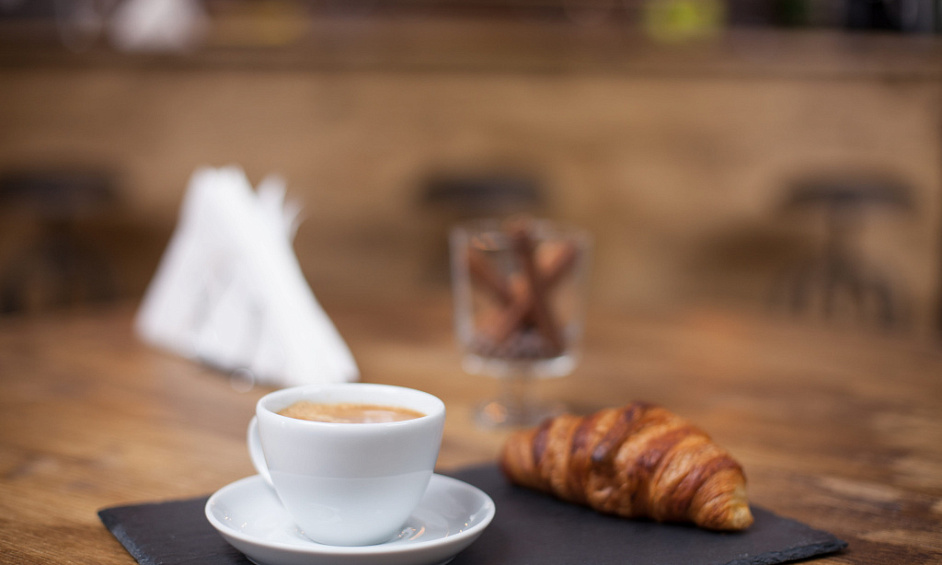 City Centre Cafe for Sale in Edinburgh with 30 Covers and Outdoor Seating Reduced Price 1 City Centre Cafe for Sale in Edinburgh with 30 Covers and Outdoor Seating Reduced Price 1
