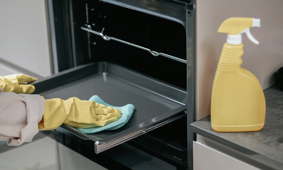 Oven cleaning business for sale in Nottingham, East Midlands, established 2004 1