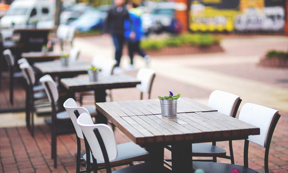 Cafe for sale in Stockport Manchester with seating for 30 and convenient parking available 1
