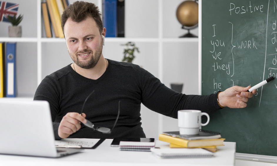 Online Tutoring Business for Sale in Barking London with 16 Freelance Tutors 1