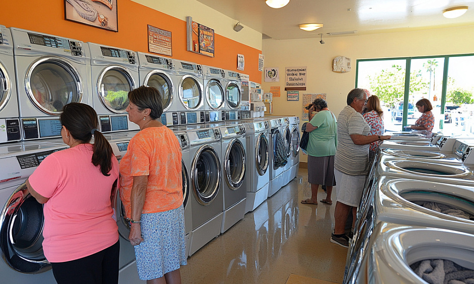 Drycleaner and laundry business for sale in Barnstaple, Devon with two units available 1
