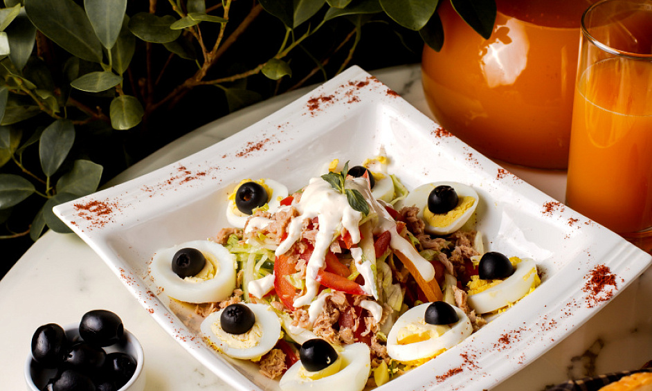 Licensed Greek Restaurant In South London For Sale 1