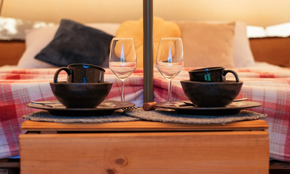 9-Bedroom Hotel with Bar, Restaurant, and Car Park for Sale in Worksop Nottinghamshire 1 9-Bedroom Hotel with Bar, Restaurant, and Car Park for Sale in Worksop Nottinghamshire 1
