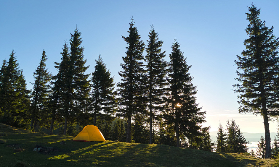Unique hostel and camping opportunity for rent in Brecon Powys currently operating as YHA 1