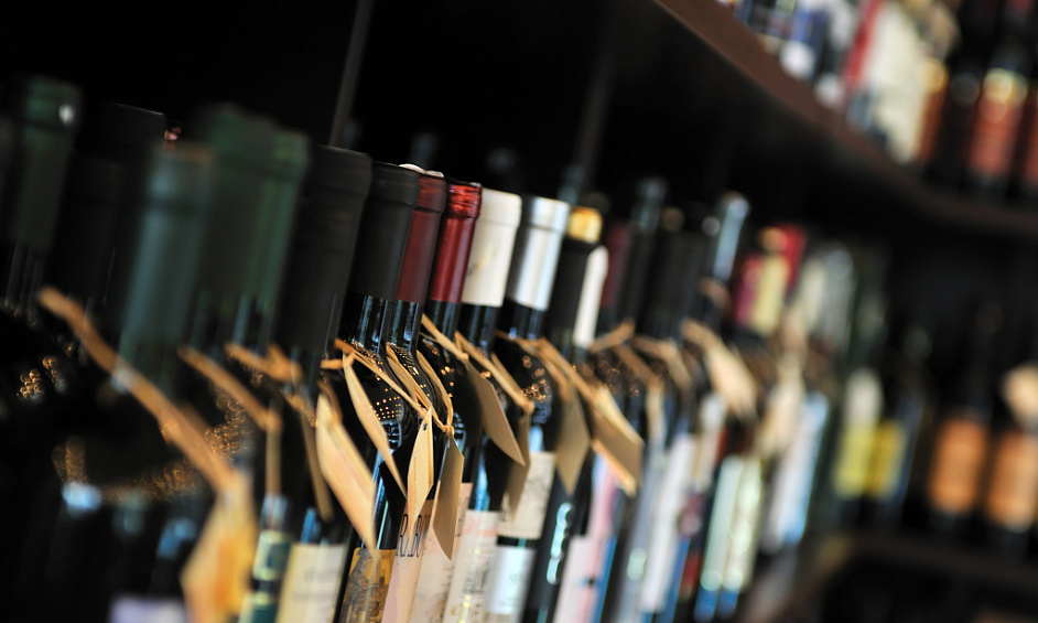 Off Licence with Late Premise License for Sale in City of London 1