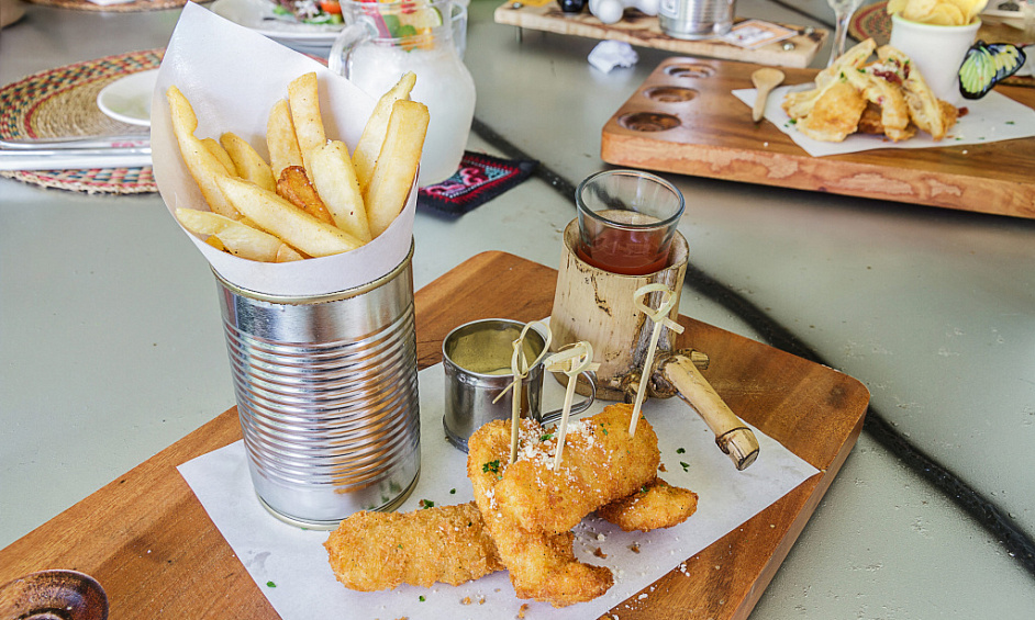Fish and chip shop for sale in Wigan, Manchester, known as Hooked on Success. 1 Fish and chip shop for sale in Wigan, Manchester, known as Hooked on Success. 1