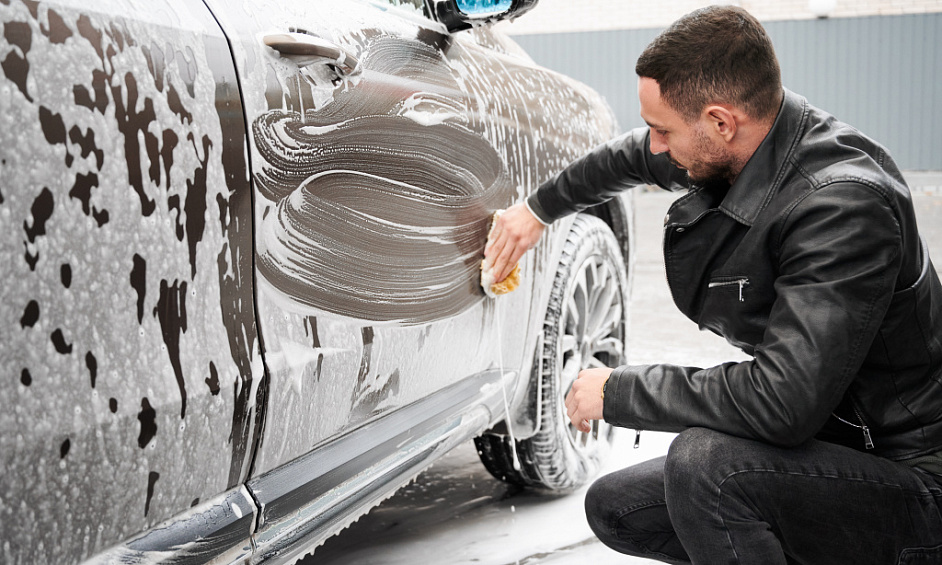 Car wash for sale in Gosport Hampshire with modern booking features and seven years of operation 1