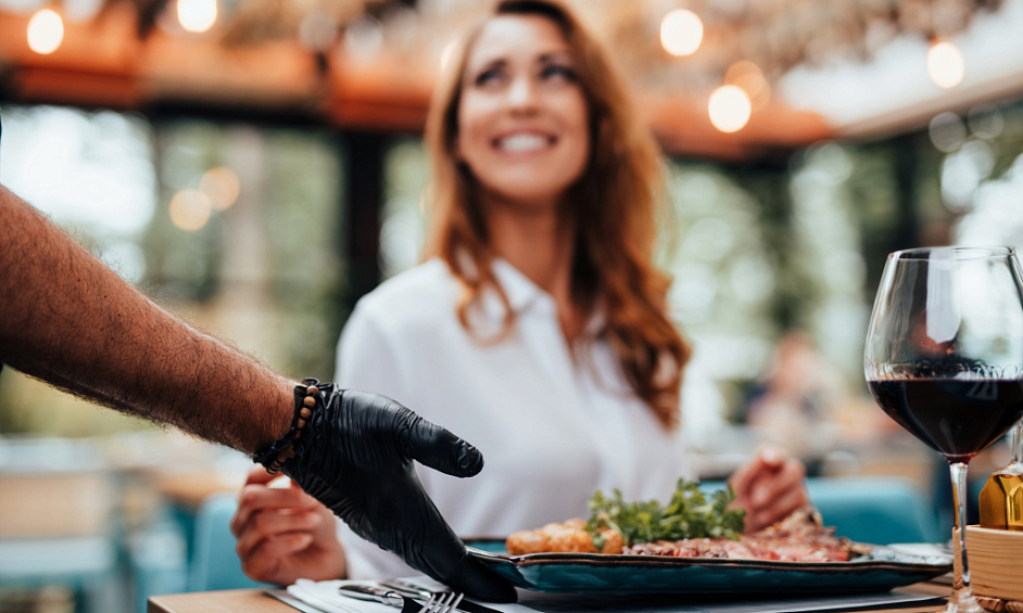 Traditional Restaurant for Sale in Arbroath Angus - The But 'n' Ben in Auchmithie 1 Traditional Restaurant for Sale in Arbroath Angus - The But 'n' Ben in Auchmithie 1