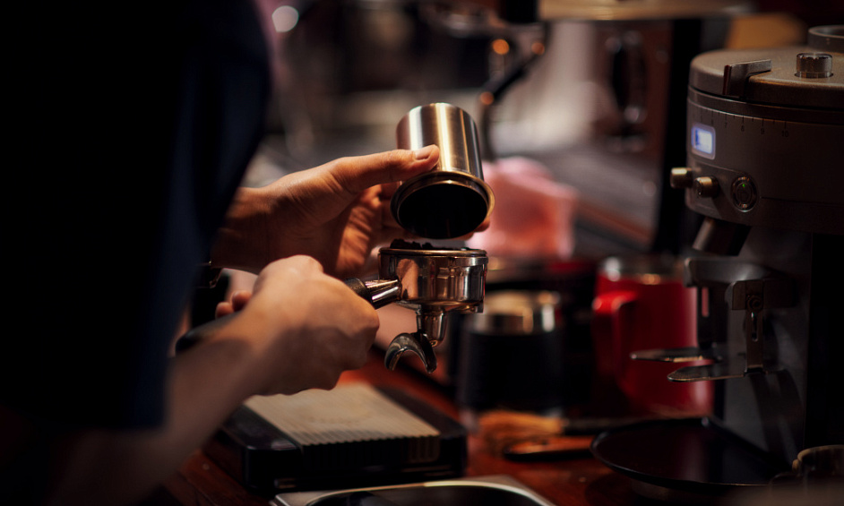 Bustling Camden High Street Coffee Shop 'ARIAHS CAFE' for Sale in City of London 1