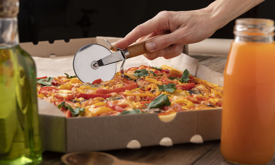 Neapolitan Pizza Takeaway with Seating for Sale in Marchmont Edinburgh 1