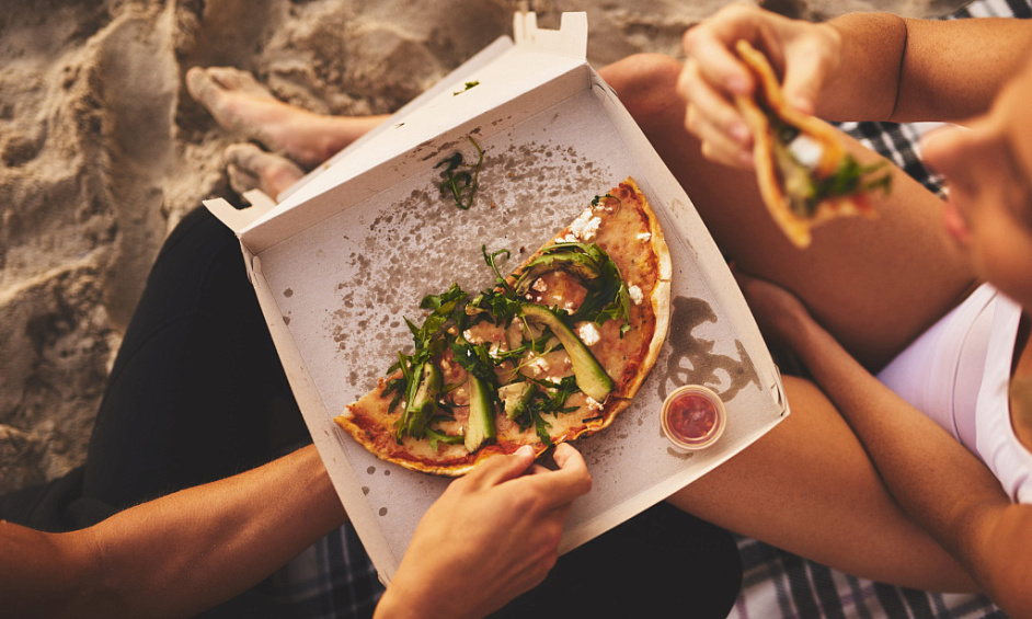 Italian Takeaway in Woking, Surrey: Authentic Street Food, Fully Equipped Kitchen, Prime Location 1 Italian Takeaway in Woking, Surrey: Authentic Street Food, Fully Equipped Kitchen, Prime Location 1