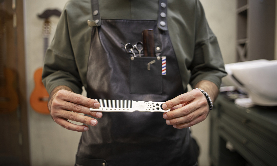 Established Barbershop Business Opportunity in Bustling Edinburgh Area for Sale 1