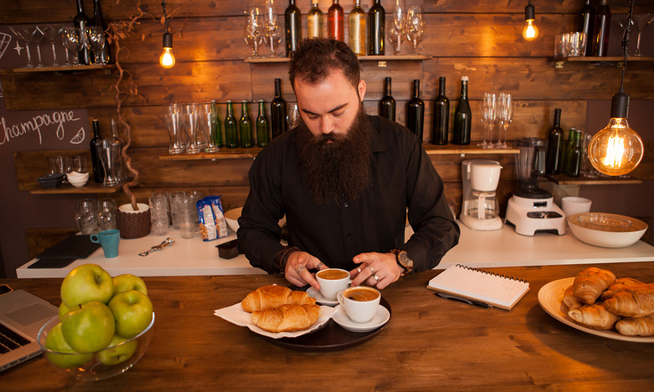 Most Attractive Licenced Cafe Bistro In Greater London For Sale 1