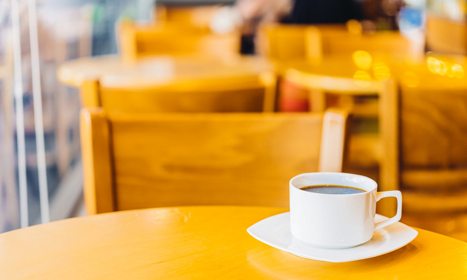 London Coffee Shop with Sandwich Bar, Croissant Outlet, and Unused Pizza Oven for Sale 1