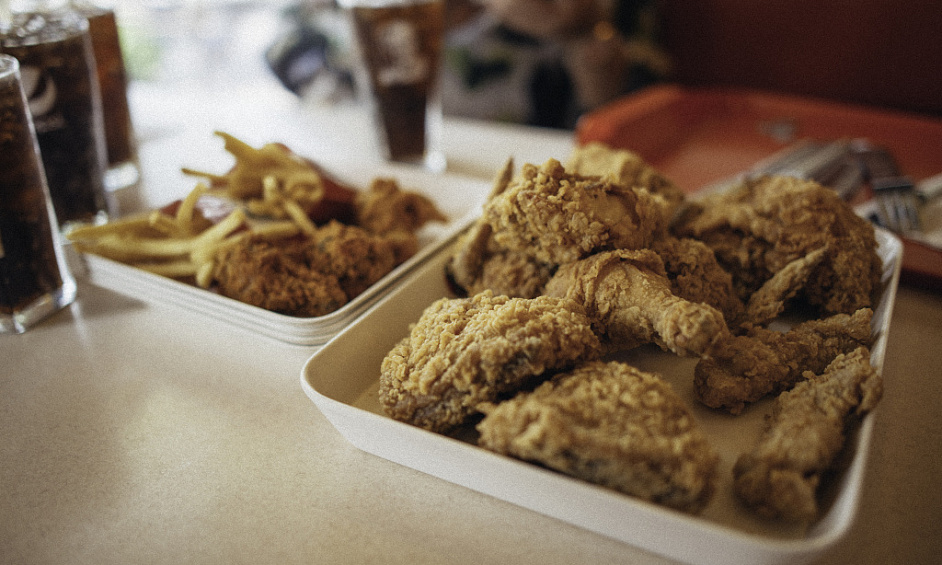 Modern Fast Food Chicken Takeaway In Greater London For Sale 1