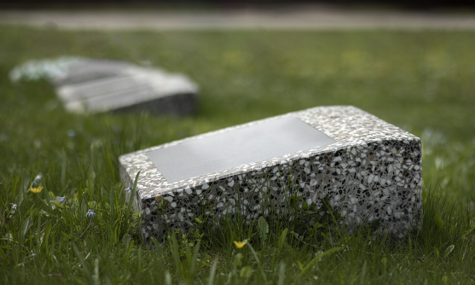 Natural Stone Memorial Manufacturer in Coventry West Midlands Up for Sale 1