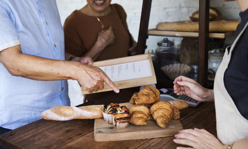 Licensed cafe bar for sale in Bradford with good location on a busy main road 1