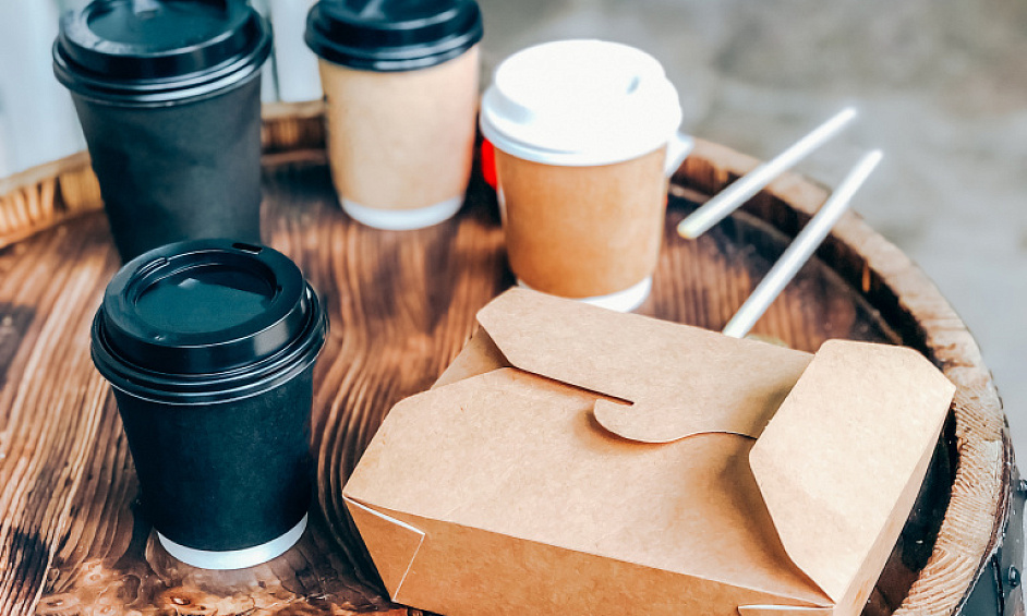 Takeaway Restaurant & Coffee Shop In North London For Sale 1