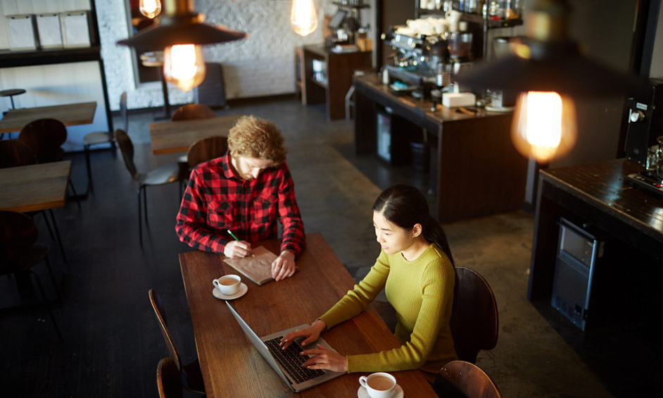 Licensed Wigan Coffee Shop & Cafe for Sale - Busy, High Turnover, 5-Year Lease, High Quality Fixtures 1