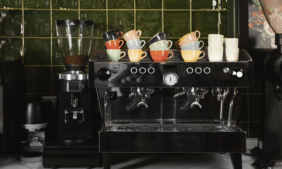 1954-Established Coffee Shop for Sale in Swansea, Includes Stock, Fittings and Spacious Basement 1