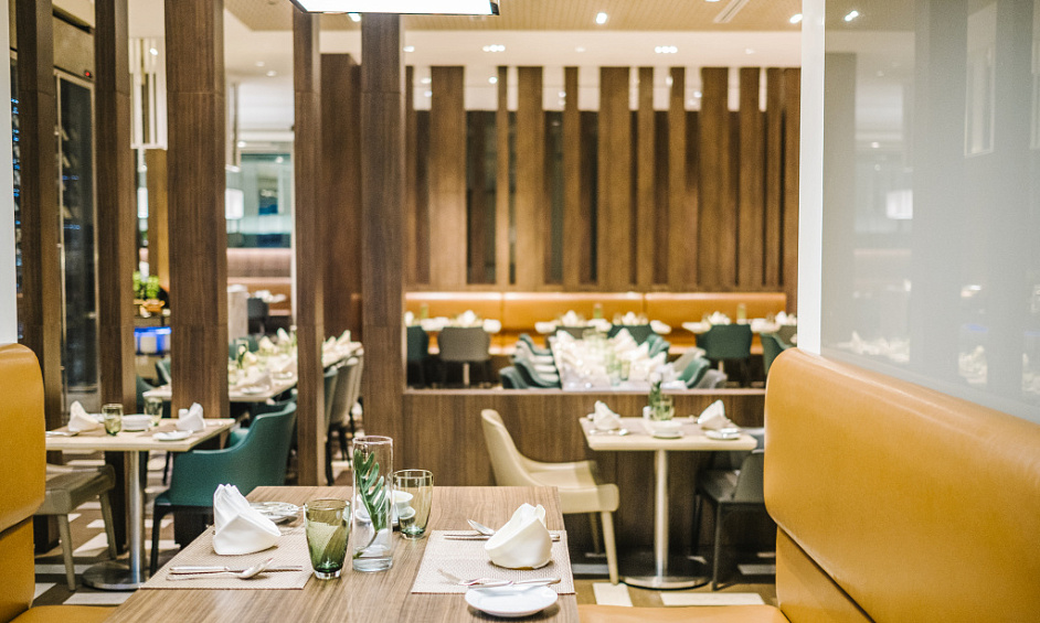 Well Fitted Licensed Indian Restaurant For Sale 1