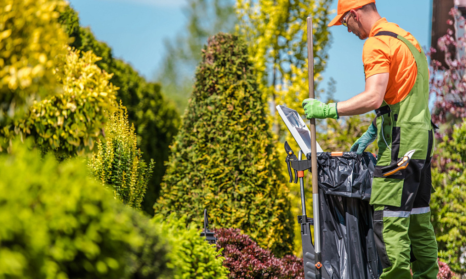 Garden Maintenance Business in Wigan Manchester with Year-Round Income and Client Introduction 1 Garden Maintenance Business in Wigan Manchester with Year-Round Income and Client Introduction 1