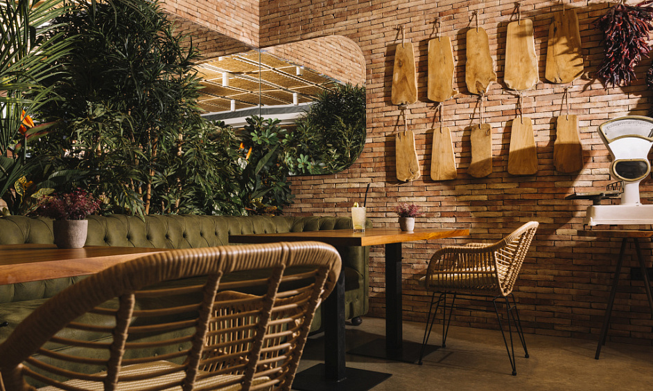 Old Established Cafe In South London For Sale 1