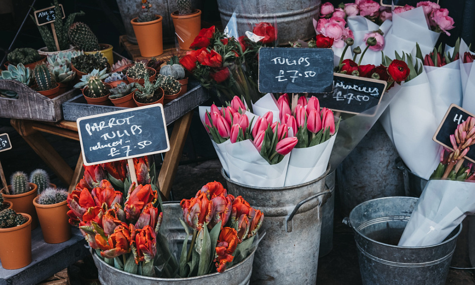 Established Flower Shop in Wigan, Manchester for Sale, Prime Location Near Churches 1 Established Flower Shop in Wigan, Manchester for Sale, Prime Location Near Churches 1