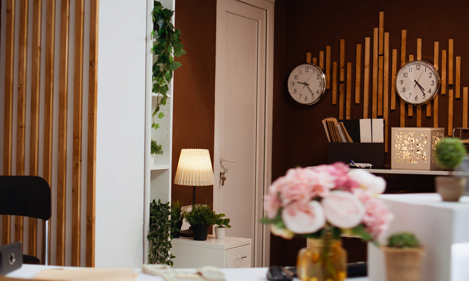 Beauty Salon for Sale in City of London with Strong Online Presence and Loyal Client Base 1