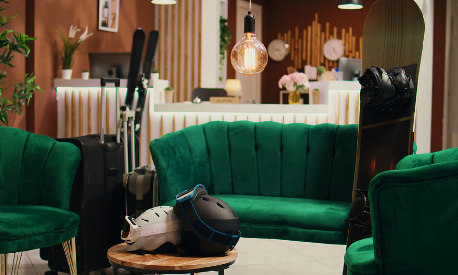 Cardiff City Centre Luxury Beauty Salon with Modern Interior for Sale 1