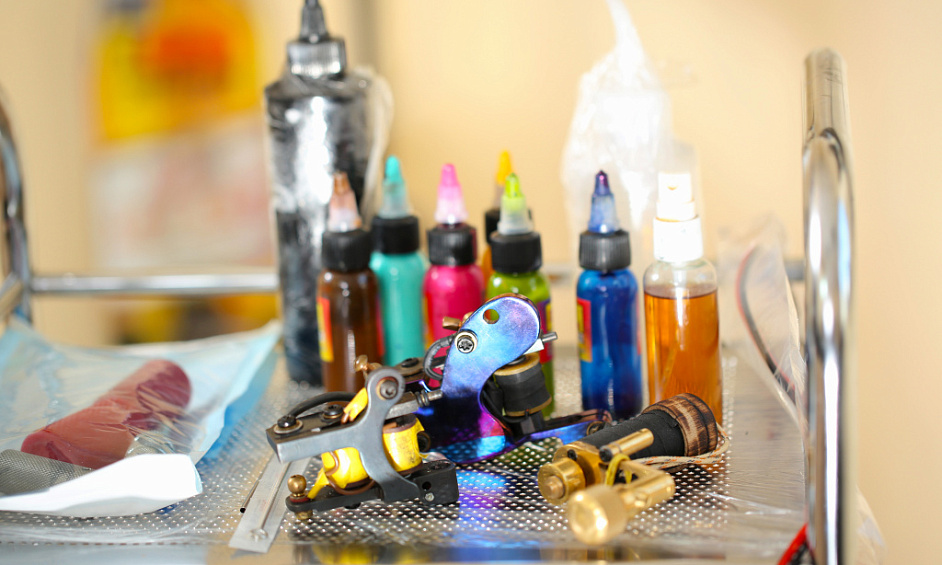 Edinburgh WS Shopping Mall Vape Shop Kiosk Business Ready for New Ownership 1