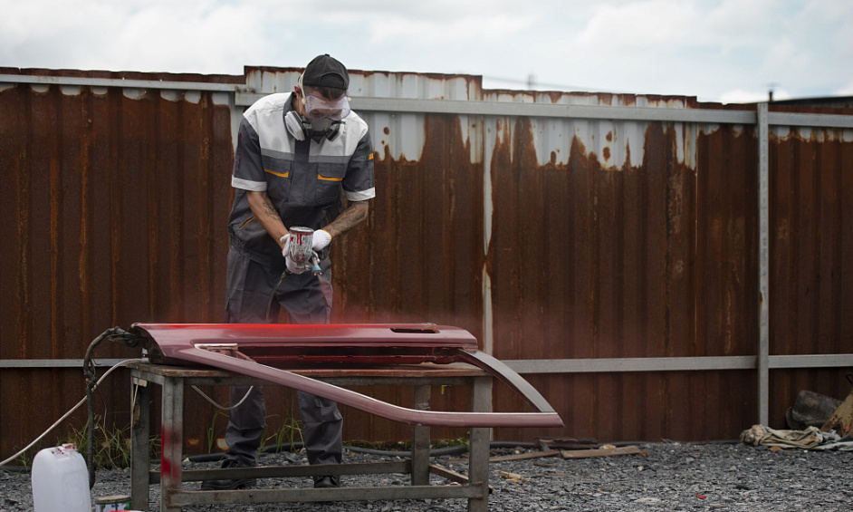 Powder coating facility for sale in Stourbridge West Midlands with equipment and training included 1