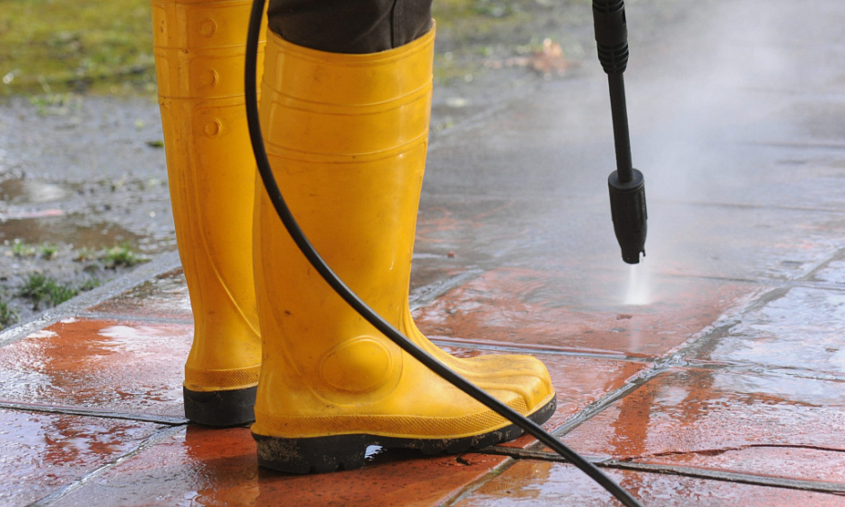 Pressure Washing Success - Profitable Exterior Cleaning Business For Sale 1