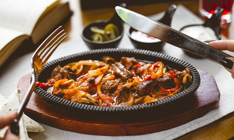 Licensed Spanish Restaurant for Sale in London with 85 Covers and 4-Star Hygiene Rating 1