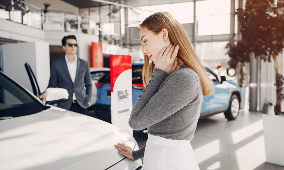 Used car sales and repairs business for sale in Park Royal London with 6-year lease remaining 1