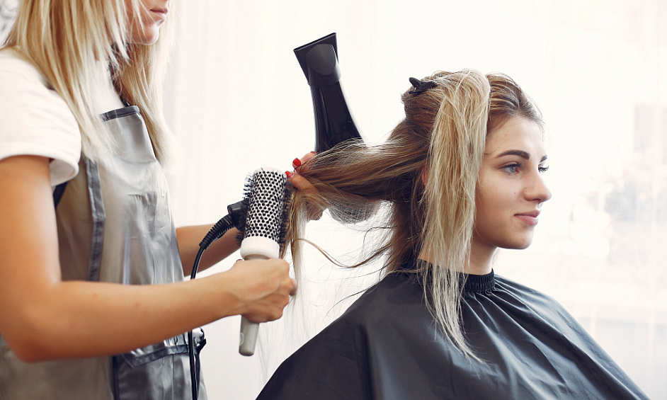 Boutique Hair Salon for Sale in Maida Vale London with Flexible Class E Use 1