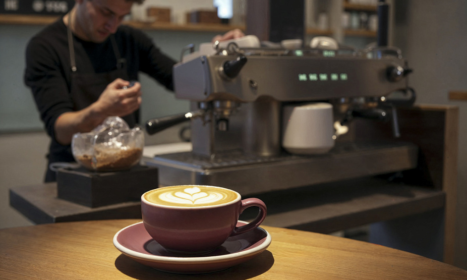 Coffee shop for sale in Kings Cross London with upgraded facilities and immediate trading potential 1