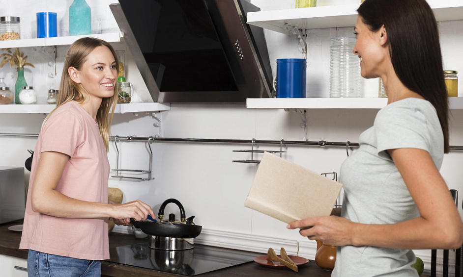 Kitchen and bathroom retail business for sale in Barnsley South Yorkshire with flexible lease 1