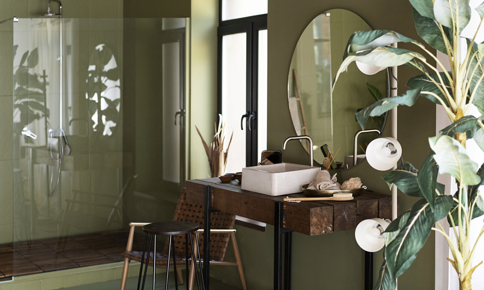 Prime Hackney Luxury Salon with Loyal Customer Base and Growth Potential for Sale 1