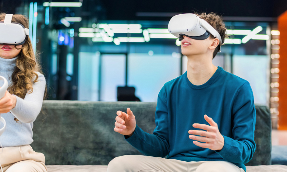 Step Into The Future: Thriving Vr Mini-games Arena For Sale! 1