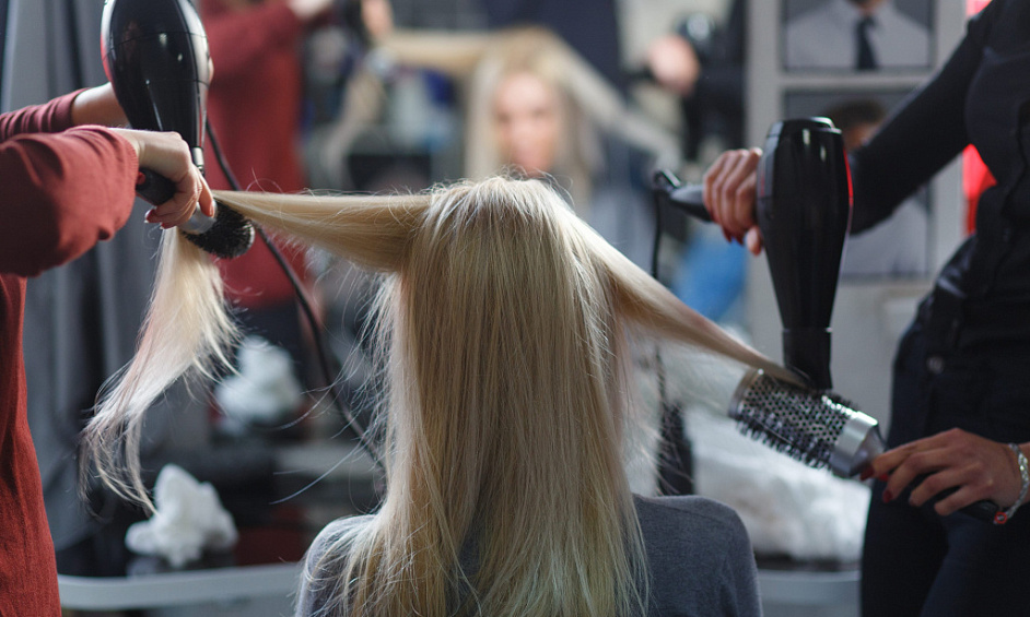 Unisex Hair Salon for Sale in Edinburgh New Town with Spacious Interior and Equipment Included 1 Unisex Hair Salon for Sale in Edinburgh New Town with Spacious Interior and Equipment Included 1