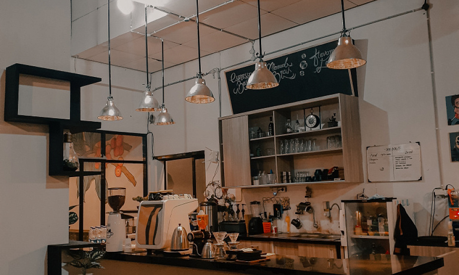 New Fitted Coffee Shop In South London For Sale 1