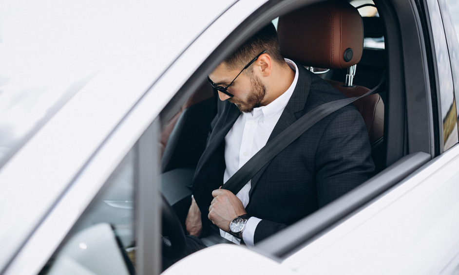 High-Income Luxury Chauffeur Business in Surrey & London with Loyal Clientele for Sale 1