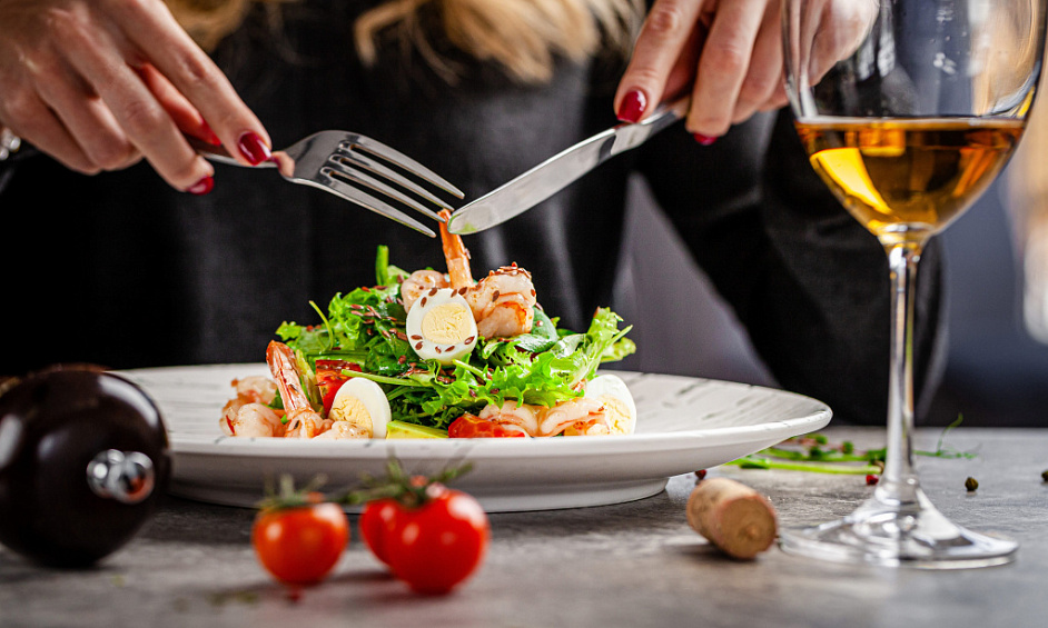 Restaurant for Sale in Raynes Park London 1 Restaurant for Sale in Raynes Park London 1