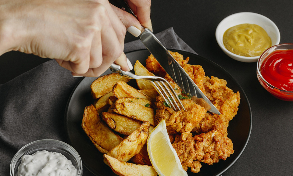 Seaside Town Fish & Chips Shop for Sale in Worthing, West Sussex - Huge Potential 1 Seaside Town Fish & Chips Shop for Sale in Worthing, West Sussex - Huge Potential 1